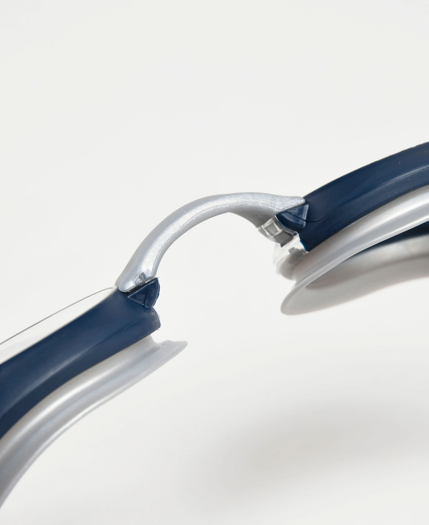 Arena Cobra Ultra Swipe  CLEAR-SHARK-GREY